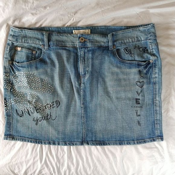 Z. Cavaricci Dresses & Skirts - Z. Cavaeicci 🌟 4 For $15 Mini Undecided Youth Hot Love Cotton 18 Skirt